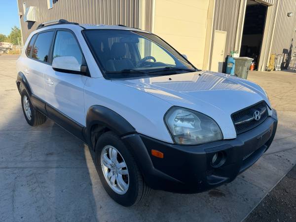 2006 Hyundai Tucson GL 4dr 4x4 Manual — photo 4