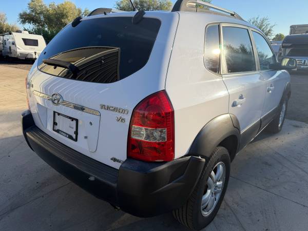 2006 Hyundai Tucson GL 4dr 4x4 Manual — photo 6