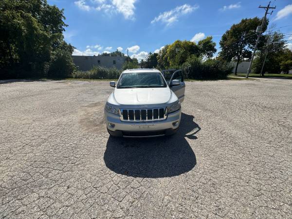 2013 Jeep Grand Cherokee SRT8 4dr 4x4 Automatic — photo 2