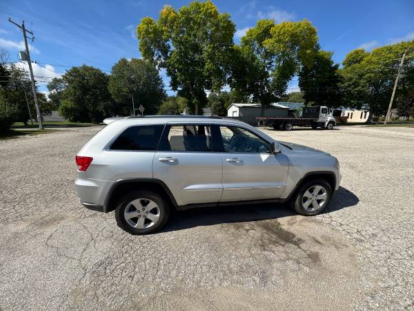 2013 Jeep Grand Cherokee SRT8 4dr 4x4 Automatic — photo 1