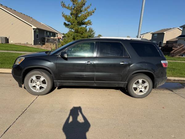 2011 GMC Acadia SL All-wheel Drive Automatic — photo 2