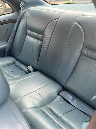 1993 Lincoln Mark Viii Base 2dr Coupe — photo 8