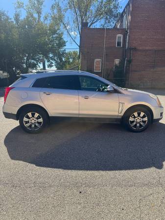 2016 Cadillac SRX Luxury Collection 4dr Front-wheel Drive Automatic — photo 1