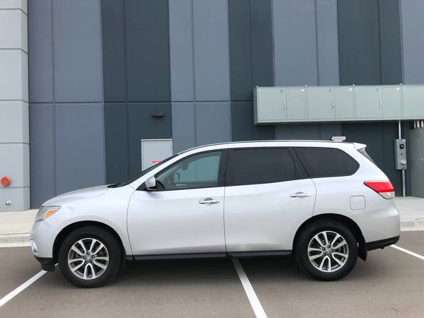 2013 Nissan Pathfinder S 4dr 4x4 CVT — photo 8