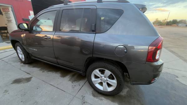 2016 Jeep Compass Sport 4dr 4x4 CVT — photo 4