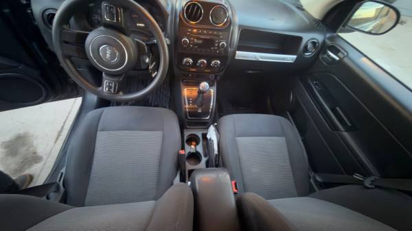 2016 Jeep Compass Sport 4dr 4x4 CVT — photo 6