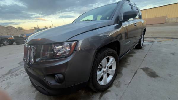 2016 Jeep Compass Sport 4dr 4x4 CVT — photo 1