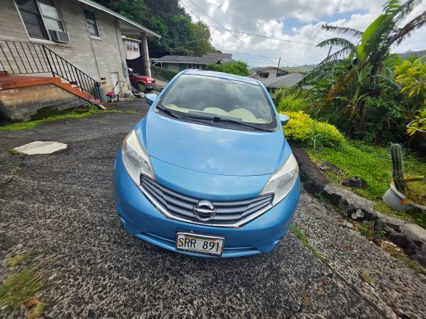 2015 Nissan Versa Note SV 4dr Hatchback CVT — photo 2