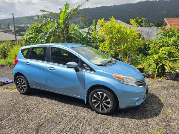 2015 Nissan Versa Note SV 4dr Hatchback CVT — photo 1