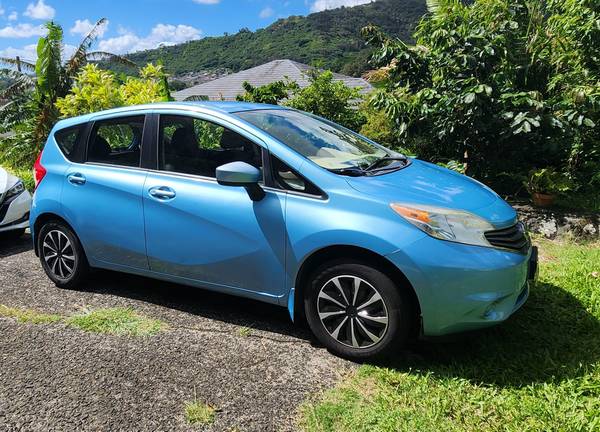 2015 Nissan Versa Note SV 4dr Hatchback CVT — photo 3