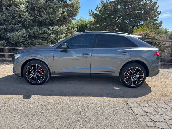 2019 Audi Q8 3.0T Prestige — photo 1