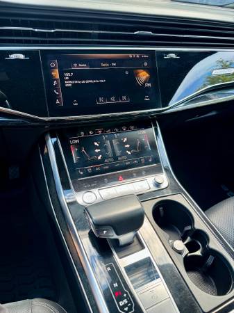 2019 Audi Q8 3.0T Prestige — photo 11