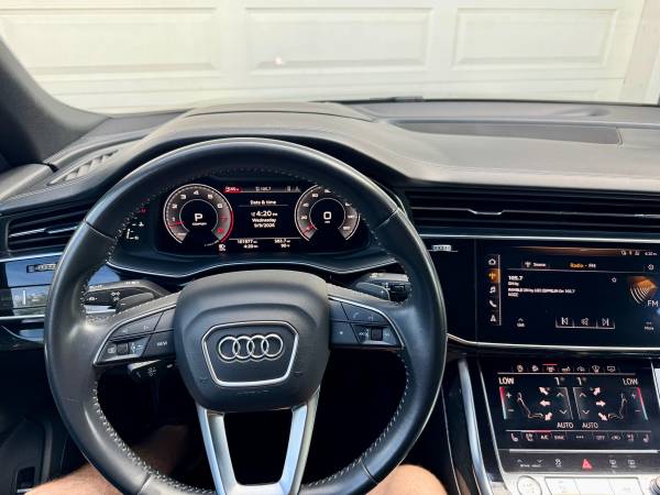 2019 Audi Q8 3.0T Prestige — photo 10