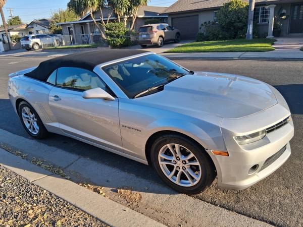 2015 Chevrolet Camaro 1LT 2dr Coupe Manual — photo 2