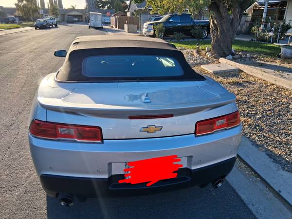 2015 Chevrolet Camaro 1LT 2dr Coupe Manual — photo 6