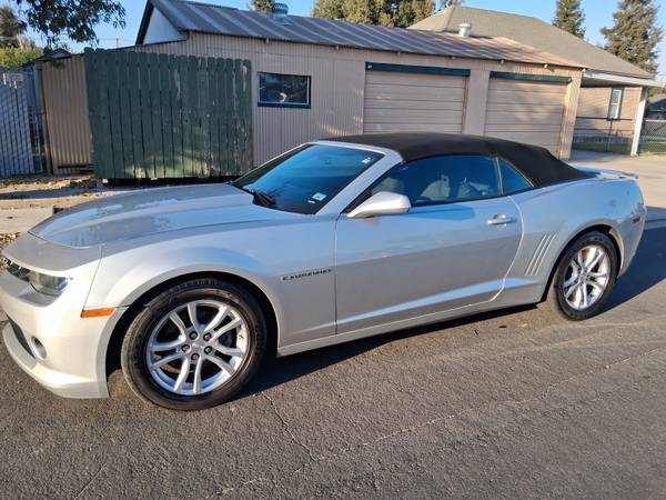 2015 Chevrolet Camaro 1LT 2dr Coupe Manual — photo 1