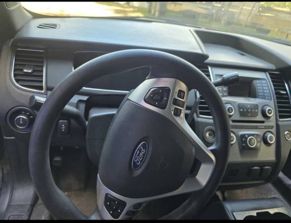 2017 Ford Taurus SEL 4dr All-wheel Drive Sedan Automatic — photo 9