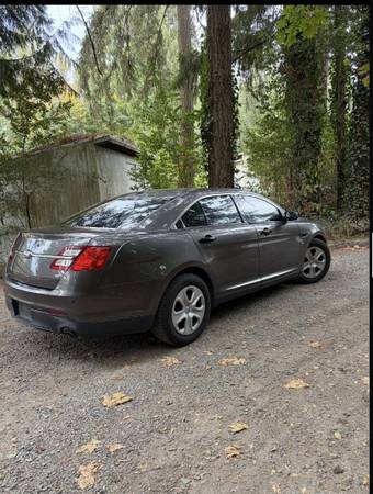 2017 Ford Taurus SEL 4dr All-wheel Drive Sedan Automatic — photo 3