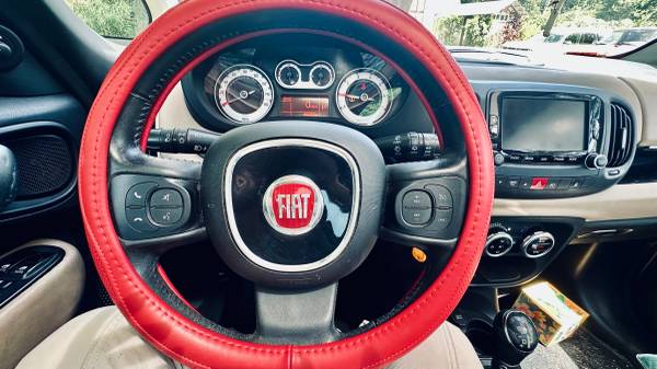 2015 Fiat 500l Lounge — photo 4