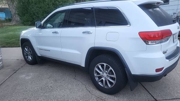 2014 Jeep Grand Cherokee Limited 4dr 4x2 Automatic — photo 3