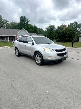 2012 Chevrolet Traverse LS All-wheel Drive Automatic — photo 1