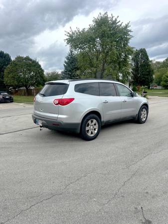 2012 Chevrolet Traverse LS All-wheel Drive Automatic — photo 5