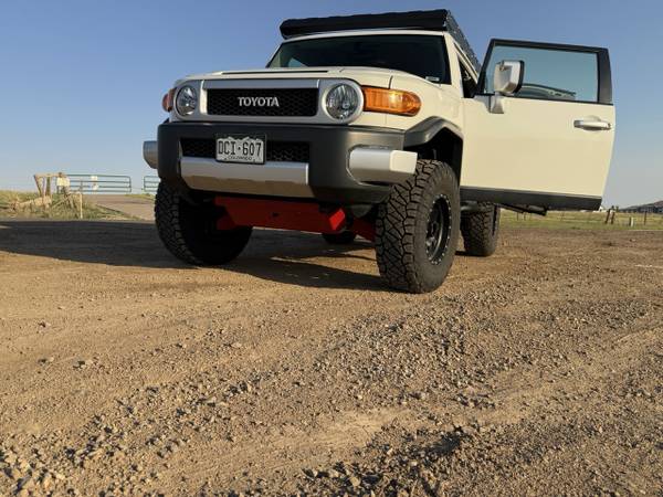 2014 Toyota FJ Cruiser Base — photo 6