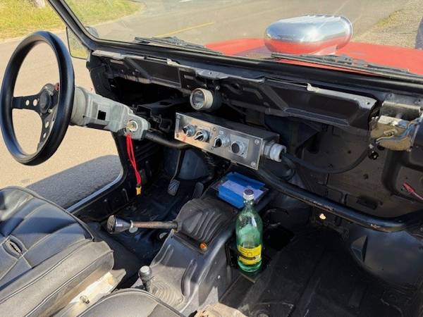1988 Suzuki Samurai Base 2dr 4WD SUV — photo 8