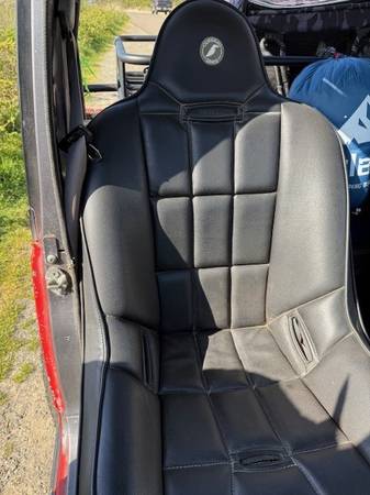 1988 Suzuki Samurai Base 2dr 4WD SUV — photo 9