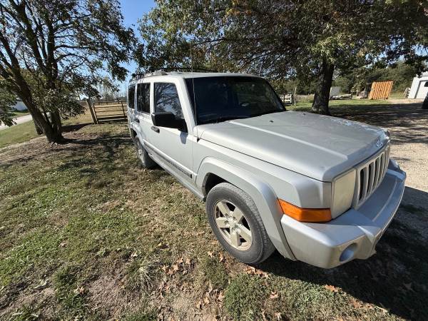 2006 Jeep Commander Base — photo 3