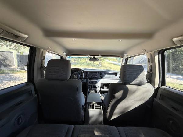 2006 Jeep Commander Base — photo 7