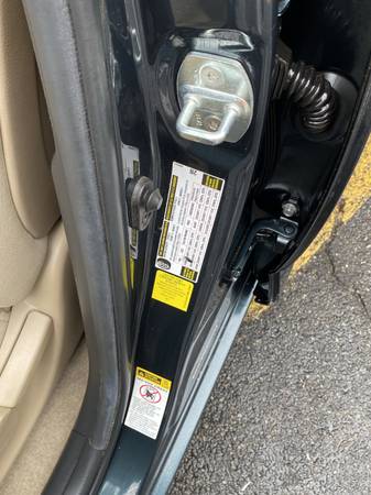 2012 Toyota Rav4 Base — photo 6