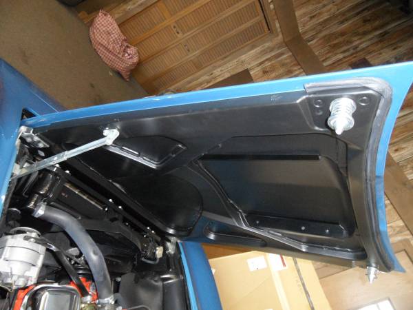 1966 Chevrolet Corvette Convertible — photo 4