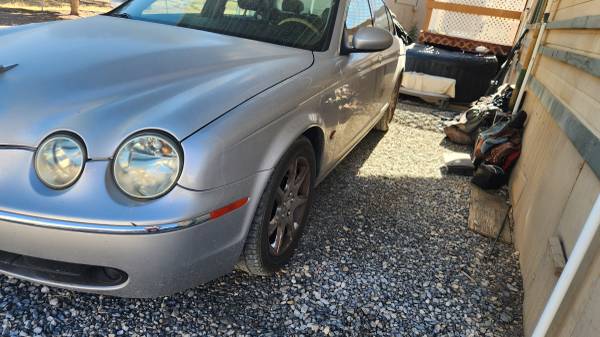 2005 Jaguar S Type 4.2L V8 4dr Sedan Automatic — photo 3