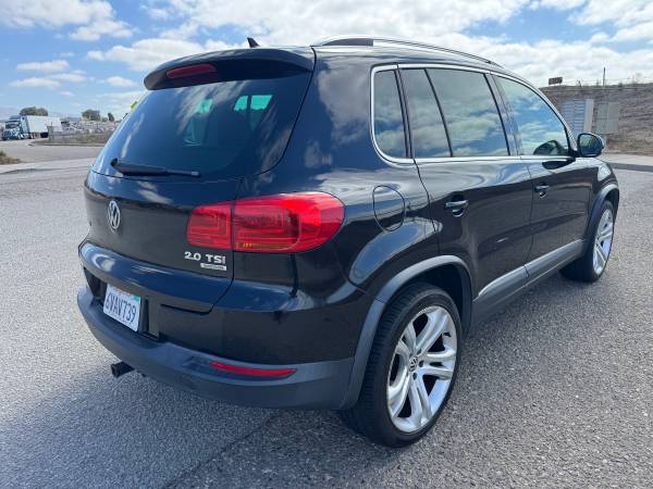 2012 Volkswagen Tiguan SEL 4dr All-wheel Drive 4MOTION Automatic — photo 5