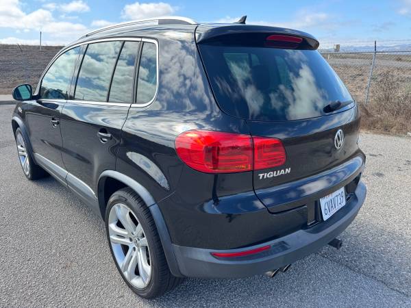 2012 Volkswagen Tiguan SEL 4dr All-wheel Drive 4MOTION Automatic — photo 7