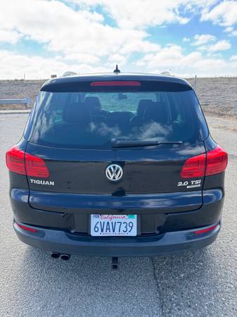 2012 Volkswagen Tiguan SEL 4dr All-wheel Drive 4MOTION Automatic — photo 6