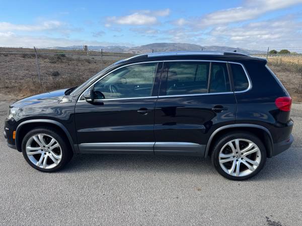 2012 Volkswagen Tiguan SEL 4dr All-wheel Drive 4MOTION Automatic — photo 8