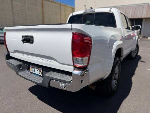 2018 Toyota Tacoma SR5 — photo 5