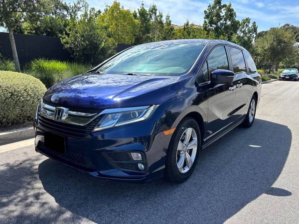 2019 Honda Odyssey EX-L Passenger Van Automatic — photo 1