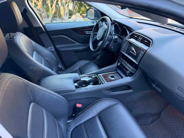 2017 Jaguar F Pace S All Wheel Drive Automatic — photo 10