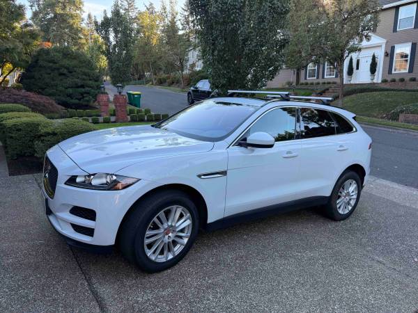 2017 Jaguar F Pace S All Wheel Drive Automatic — photo 1