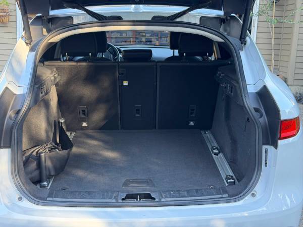 2017 Jaguar F Pace S All Wheel Drive Automatic — photo 8