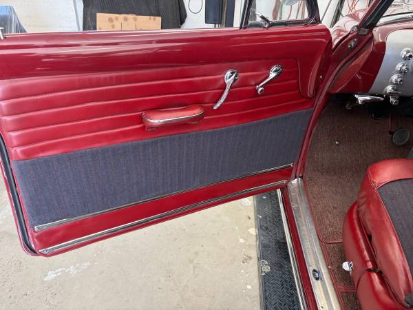 1950 Oldsmobile Holiday — photo 11
