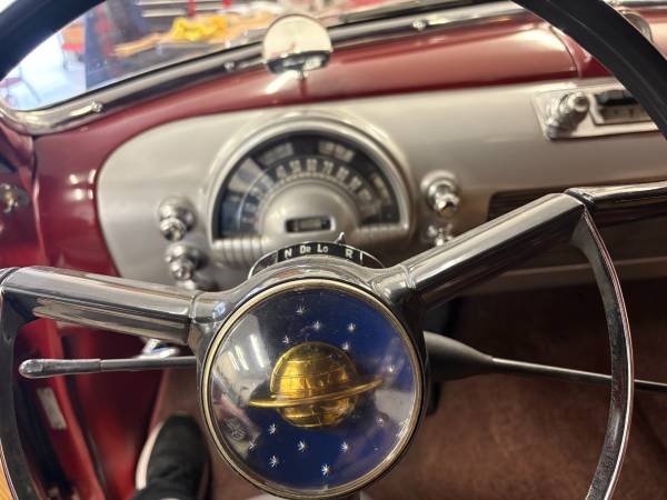 1950 Oldsmobile Holiday — photo 12