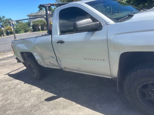 2017 Chevrolet Silverado 1500 Silverado Custom 4x4 Double Cab 6.6 ft. box 143.5 in. WB Automatic — photo 2