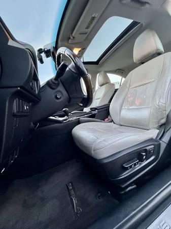2015 Lexus ES 350 Base 4dr Sedan Automatic — photo 12