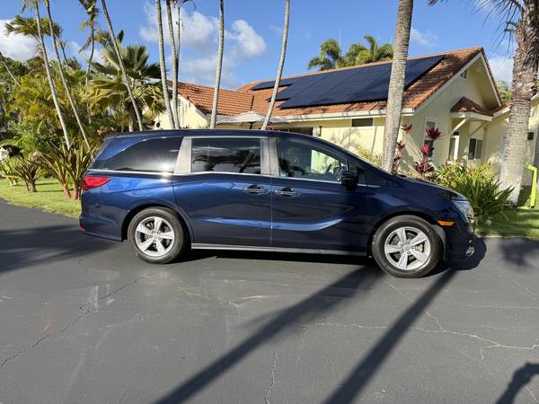 2019 Honda Odyssey EX-L — photo 3