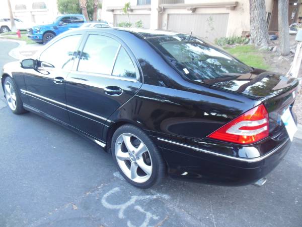 2006 Mercedes-Benz C Class Sport C 230 4dr Sedan Manual — photo 8
