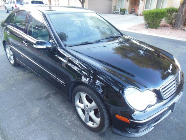 2006 Mercedes-Benz C Class Sport C 230 4dr Sedan Manual — photo 3